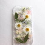 「再販３」　iphone7/6/6s用  ナチュラルな押し花スマホケース