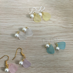 シーグラスとコットンパールなピアス