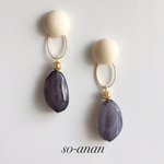 アイボリー×ブラックの大ぶりピアス