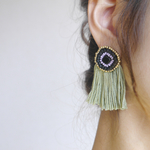 ビーズ刺繍×タッセルピアス