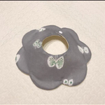 ミナペルホネン ふわふわ花びらスタイ