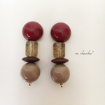 カボション×ブラウンアクリルビーズピアス/イヤリング