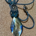 ラブラドライトのポイントペンダント