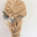 プリザーブドフラワーのシンプルヘアパーツ