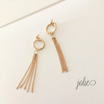 再販。揺れる✴︎ゴールド フリンジ ノンホールピアス