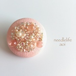 leather＊pink 刺繍ブローチ