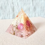 ホワイトコーラル&ディープローズクォーツのオルゴナイト