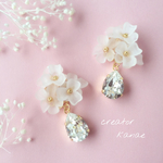 白い小花のイヤリング〜ドロップver〜結婚式、ウェディングアイテムお探しの方に