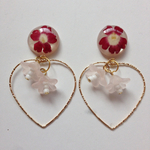 シェルカボション×ハートフラワービーズピアス