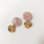 ピンクべっ甲✖︎メタルパーツ イヤリング