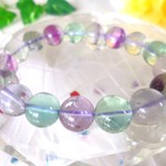☆一点もの☆　★心のリラクゼーション☆天才の石★レインボー☆マルチカラーフローライト♪　☆大珠１２ｍｍ☆　★１６．５～１７ｃｍ★
