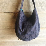 【New Zealand】花刺繍 トートバッグ Navy