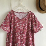 北欧調コットンのVネック肩落ちワンピ