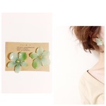 【お花❁❀✿✾グリーン】アンティークイヤリングorピアス