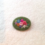 【再販…】Greenフェルトの花束刺繍ブローチ