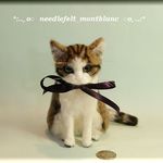 羊毛フェルト　猫　お座りキジシロ　ねこ　ネコ　