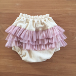 ふりふり♡かわいいブルマ