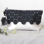 黒サークルレース＋帆布＊ポーチ＊タッセル＊貝ボタン＊ポケット付き