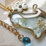 ◇1341再販10 🌼アクアマリンの猫とお花のネックレス🐈💖 ※約50㎝・在庫限り