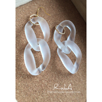 大ぶりチェーンピアス(クリアホワイト)