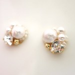 秋冬新作！コットンパールと１粒ハートのビジューピアス