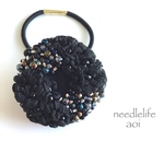 黒の誘惑〜刺繍ヘアゴム