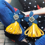 blueフラワー×yellowタッセル