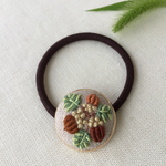刺繍ヘアゴム どんぐり