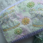 ユニコーンゆめかわポーチ　ラベンダー色通帳入れ