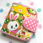 mikazuki様 ご予約分 レトロなカラフルパッチ柄の二つ折り財布