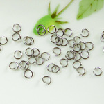 304ステンレス　３００個　丸カン　シルバー　５mm　C-11-5