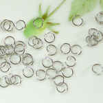 304ステンレス　３００個前後　丸カン　シルバー　６mm　C-11-5