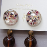 ブラウンな気分お花のまあるいピアス