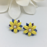 黄色いお花のピアス