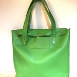 本革トートバッグ 中　若草色　early green leather tote back 