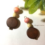 300円☆コインウッドビーズ☆ピンク☆ピアス/イヤリング