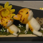 ＊ひまわり畑でお昼寝ねこちゃん親子（黄）　置物＊