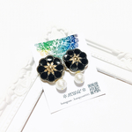 ブラックフラワーピアス/イヤリング