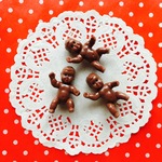 ベビーシャワー★チョコレート色の赤ちゃん人形3体セット【ドールハウス ミニチュア】