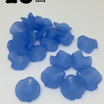 ブルー色アクリル製花びらパーツ40個