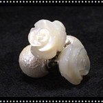 マザーオブパール＆コットンパール✨リバーシブルピアス