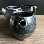 光彩鉄釉片口酒器