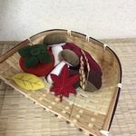 ちりめん細工・秋の恵みのかご飾り(1)