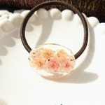 かすみ草のジュエリーカットオーバルヘアゴム(アンティークレース)