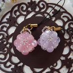 再販×２　キャッツアイビーズ　お花ストラップ(ピンク&パープル)