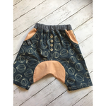    【100】玉ねぎ柄＊サルエルハーフパンツ