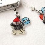 プレゼント待ちパグイヤホンジャック