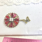 ステンドグラス調お花のブローチ レジン 蝶 プチプラ