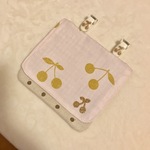 ティッシュケースとしても使える移動ポケット さくらんぼ ピンク