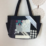 ふんわりパッチのサイドポケットバッグ＊お花とネイビー＊